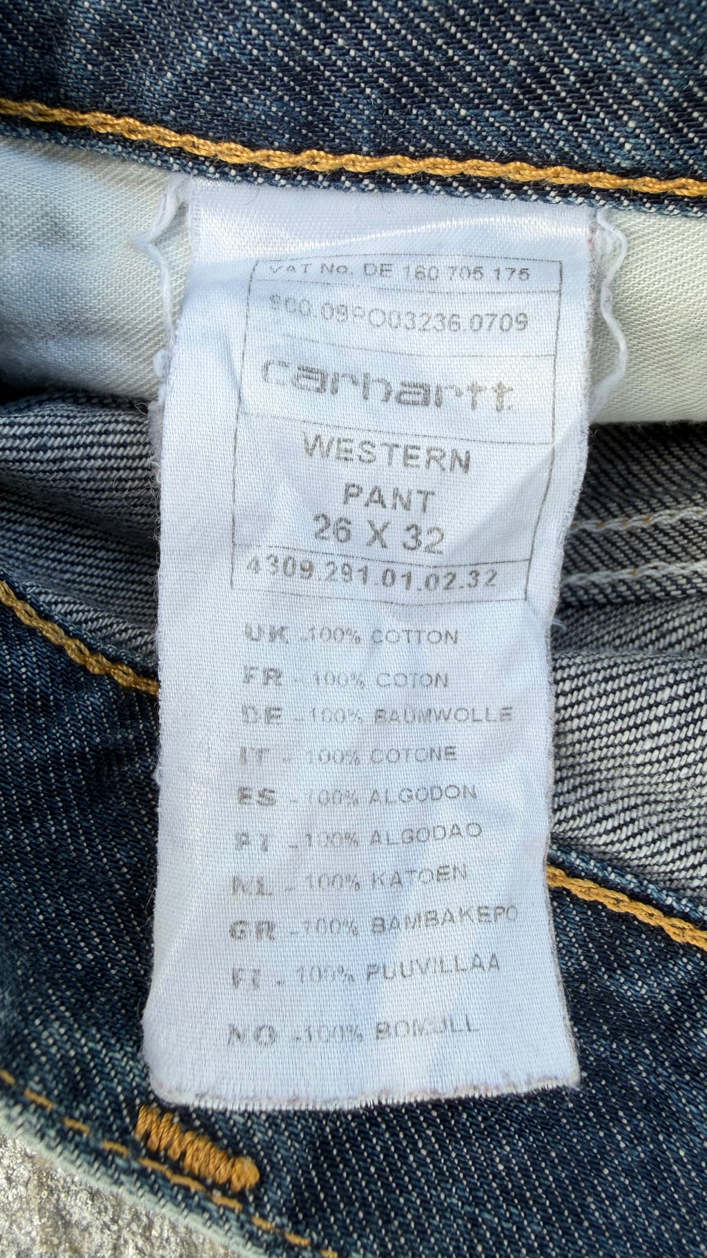 WASHED BLUE CARHARTT SHORTS SIZE XS/S (W)