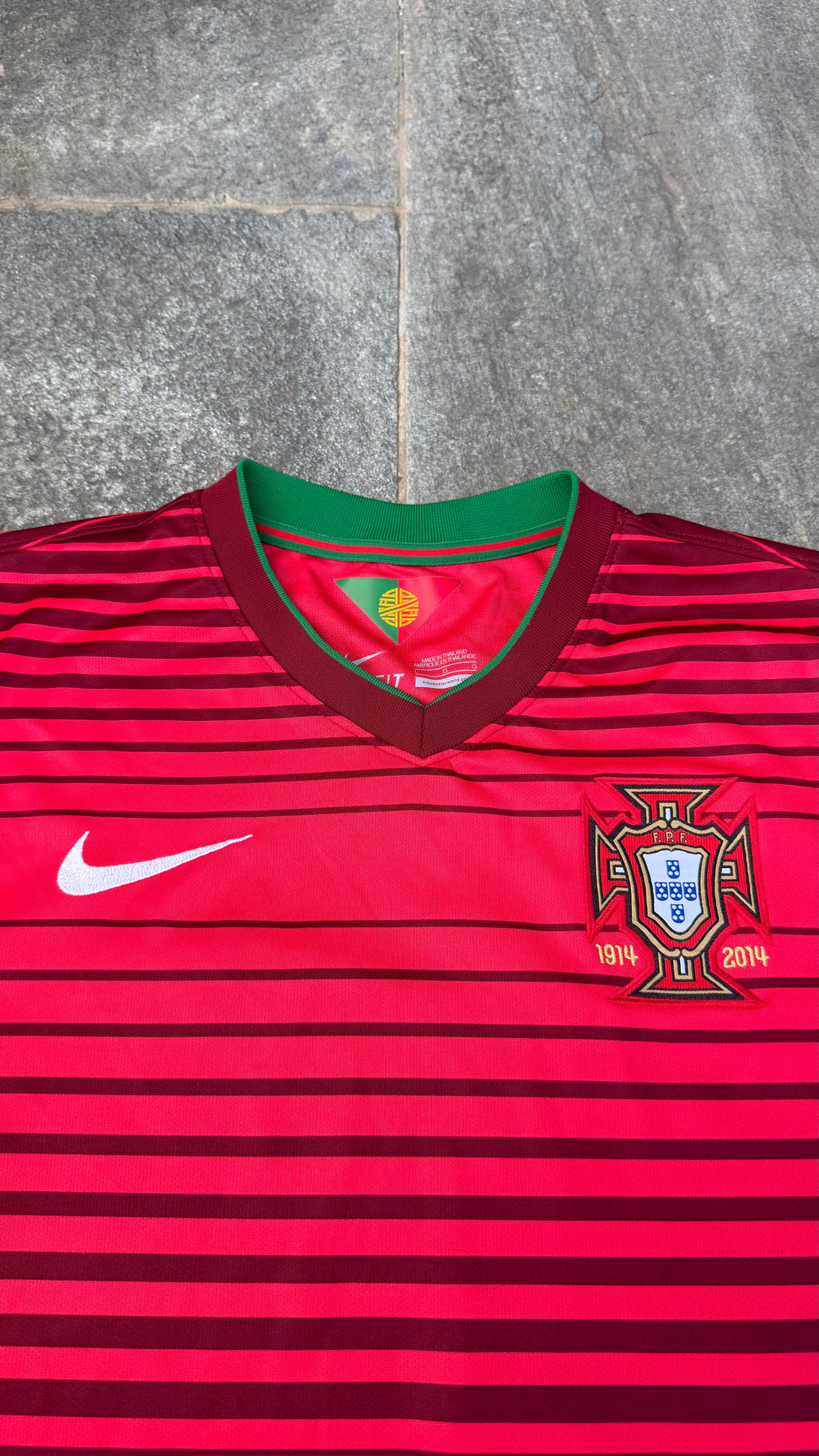RED NIKE PORTUGAL JERSEY SIZE L/XL