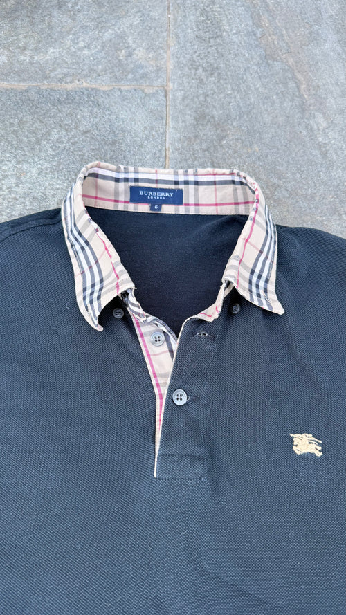 BLACK BURBERRY POLO SIZE M