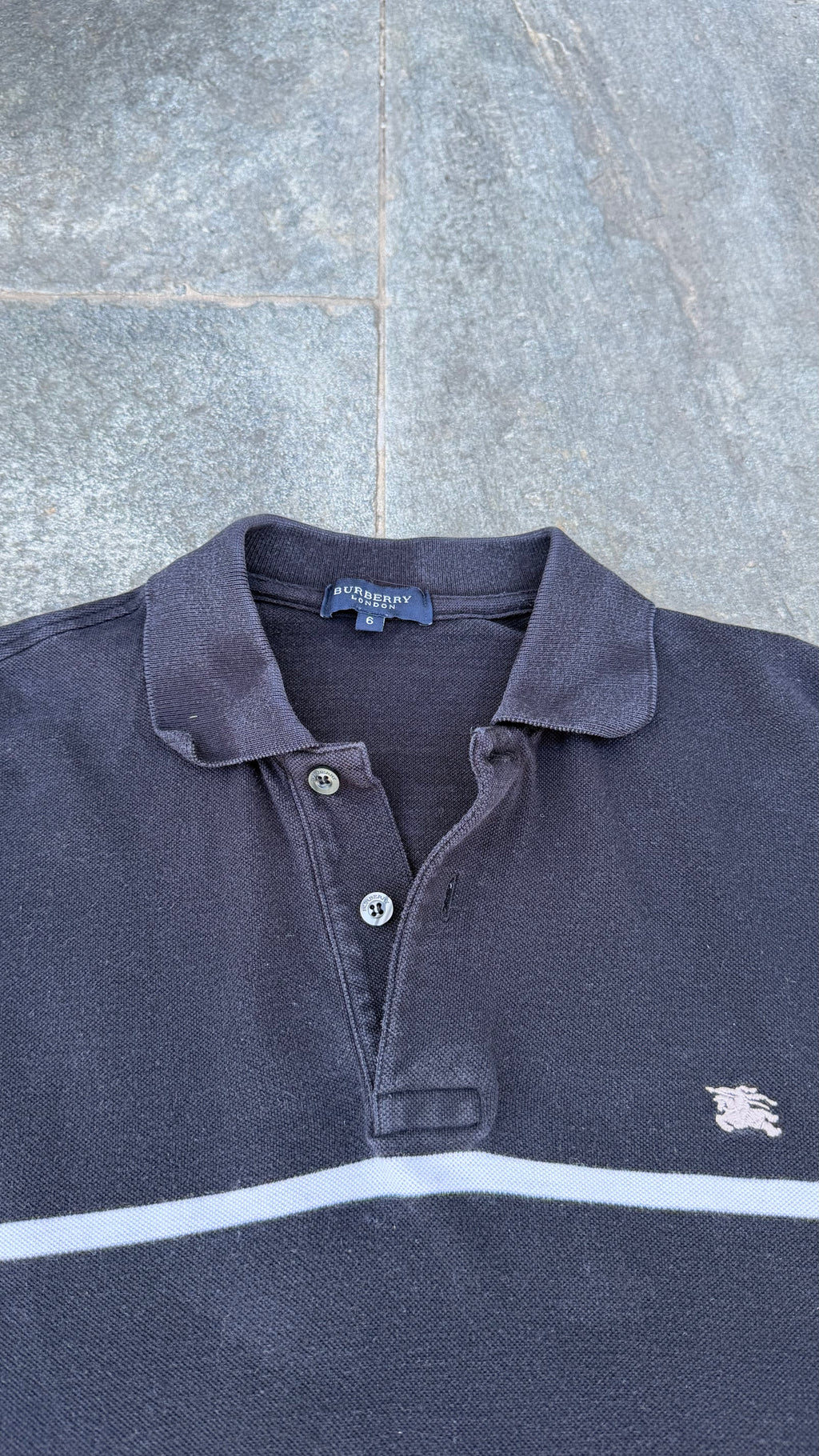 BLACK/RED BURBERRY POLO SIZE M
