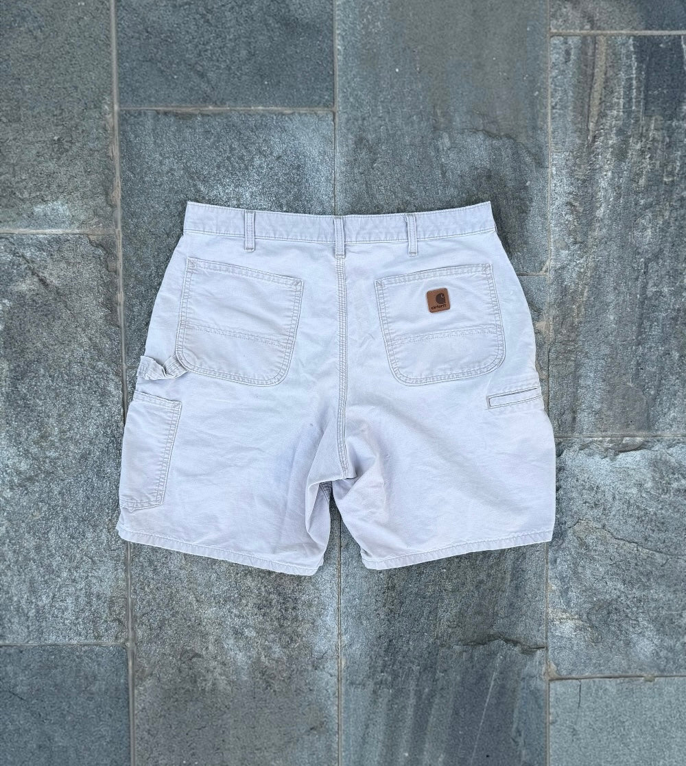 WHITE CARHARTT SINGLE KNEE SHORTS SIZE M